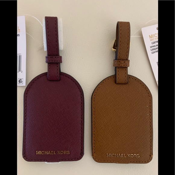 Michael Kors Jet Set Saffiano Leather Luggage Tag